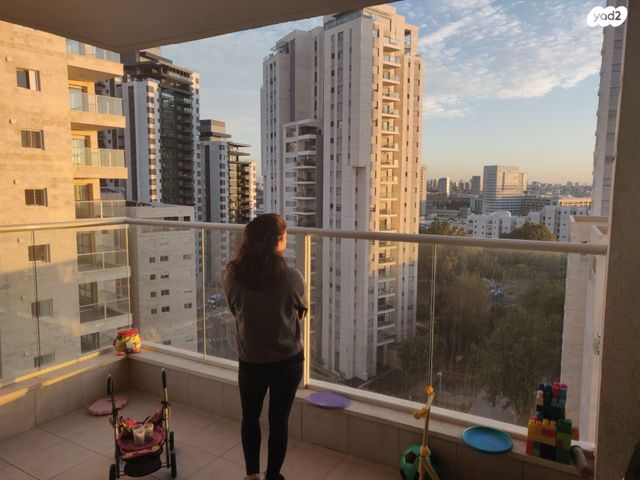 דירה, אח"י דקר, נווה שרת, תל אביב יפו