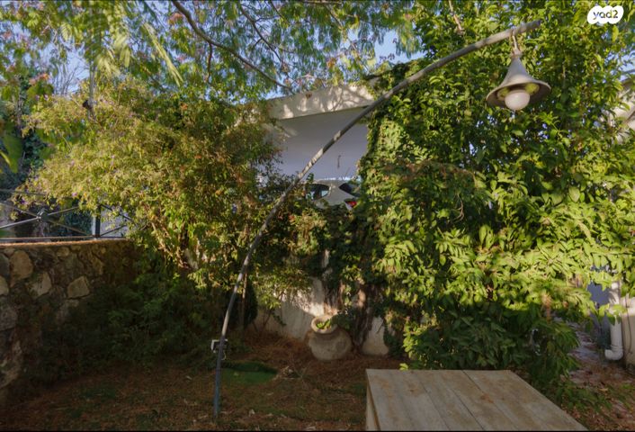 בית פרטי/ קוטג', כפר ורדים