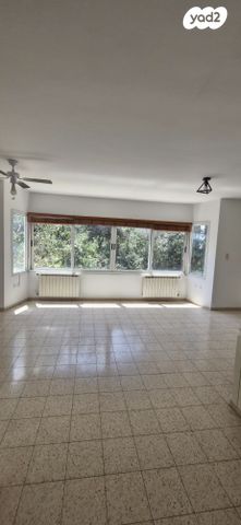 בית פרטי/ קוטג', כפר ורדים