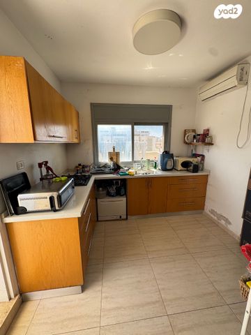 גג/ פנטהאוז, רמב"ם, לב המושבה / מרכז העיר, פתח תקווה