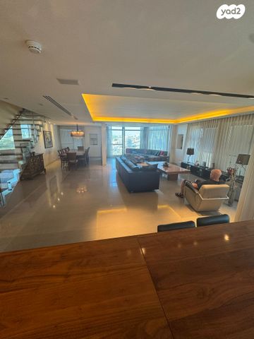 גג/ פנטהאוז, הצדף, מרינה, הרצליה