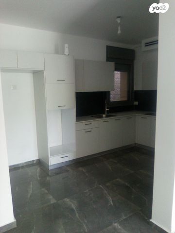 דירה, אבנר חי שאקי, גילה, ירושלים