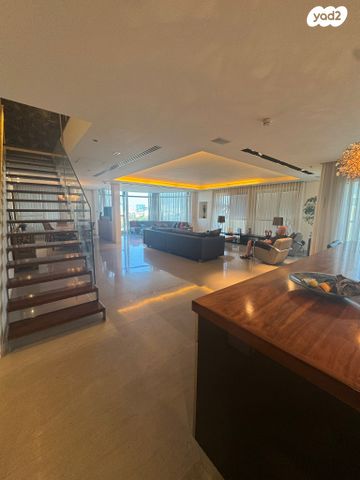 גג/ פנטהאוז, הצדף, מרינה, הרצליה