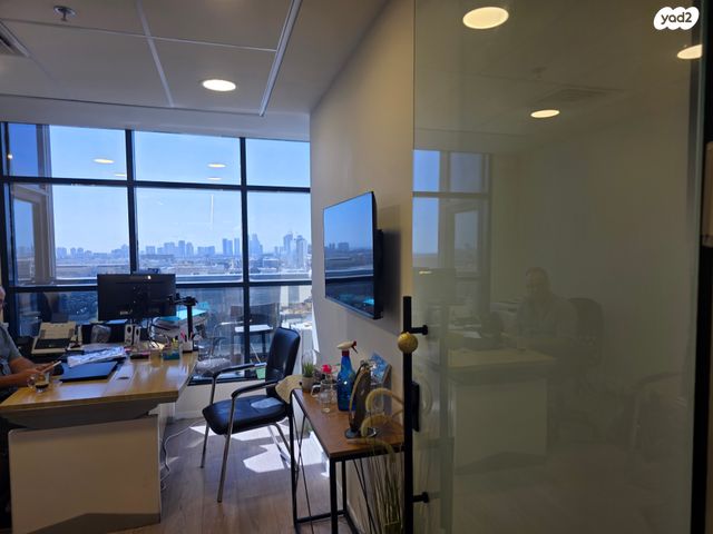 משרדים, מב"ת מערב, אזור תעשייה חדש, ראשון לציון