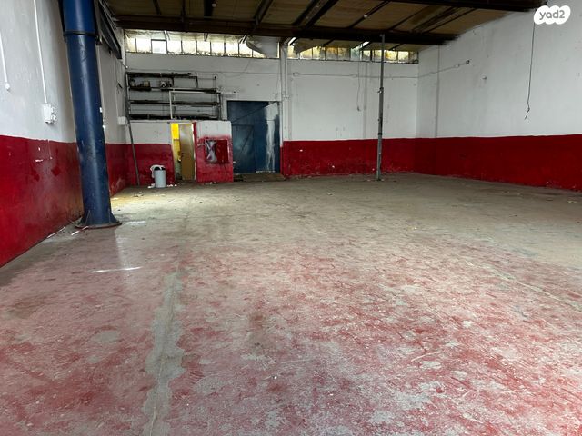 אזור תעשיה ג