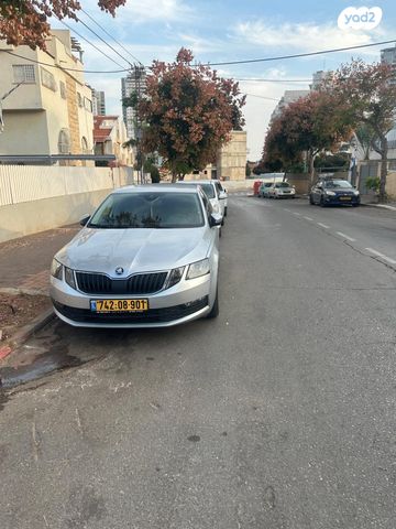 סקודה אוקטביה 