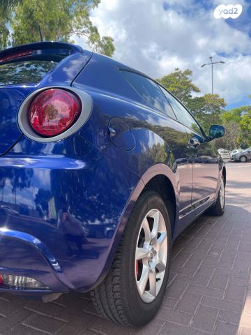 אלפא רומיאו מיטו