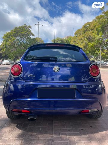 אלפא רומיאו מיטו