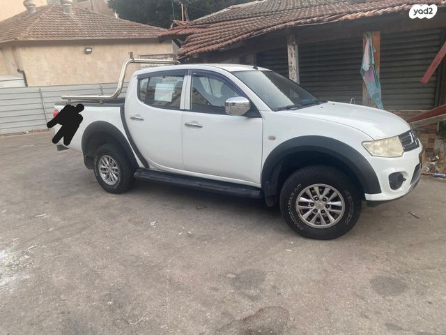 טרייטון / L200 4X2 Gl Esp ידני 2.5 (136 כ״ס)