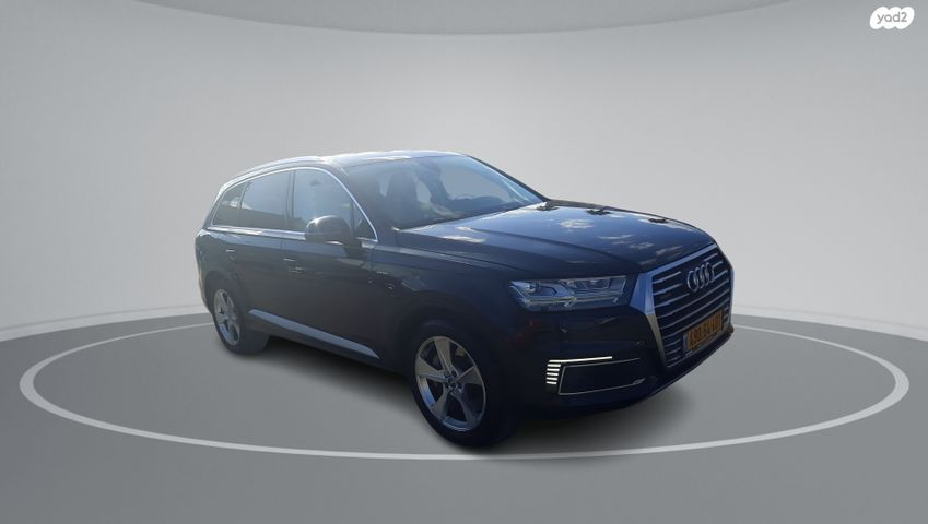אאודי Q7