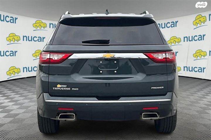 שברולט טראוורס