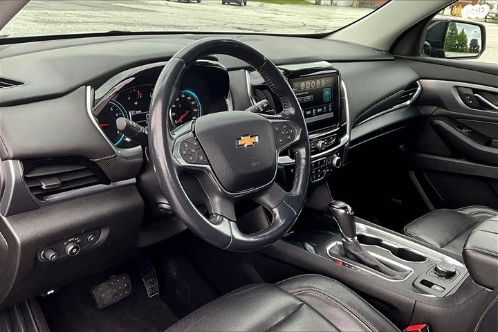 שברולט טראוורס