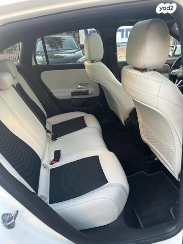 מרצדס-בנץ GLA