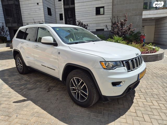 ג'יפ גרנד צ'ירוקי