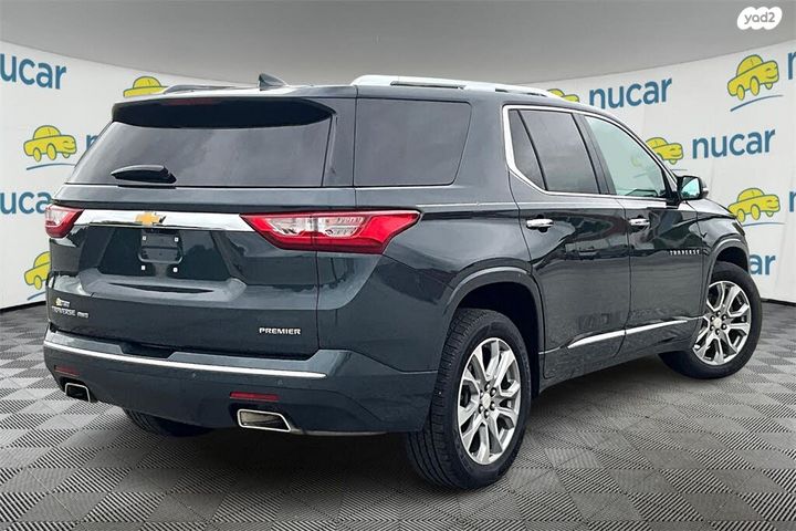 שברולט טראוורס