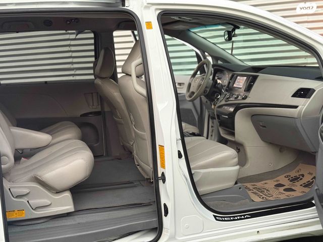 טויוטה סיינה