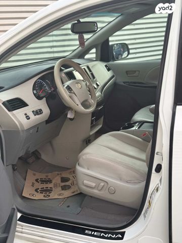 טויוטה סיינה