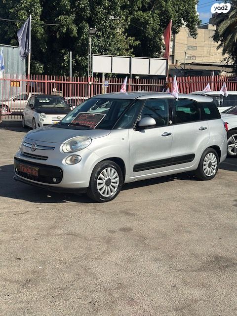 מודעת רכב פיאט 500L