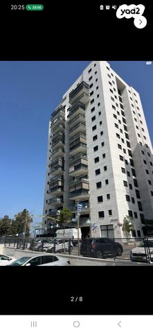 דירה, הצנחנים 20, אריק שרון, נהריה