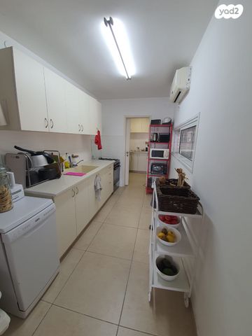 דירה, ישראל מסלנט 26, שפירא, תל אביב יפו