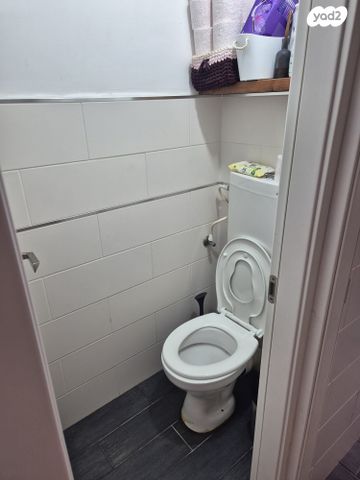 דירה, יוספטל 61, לב העיר, בת ים