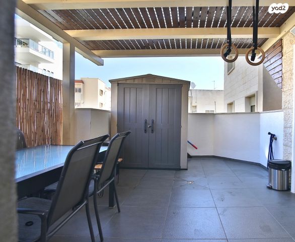 דירה, התאנים 3, מרכז העיר, קרית אתא