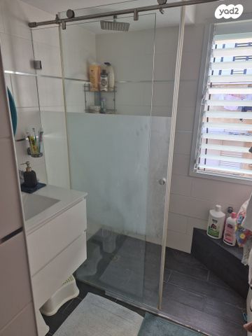 דירה, יוספטל 61, לב העיר, בת ים