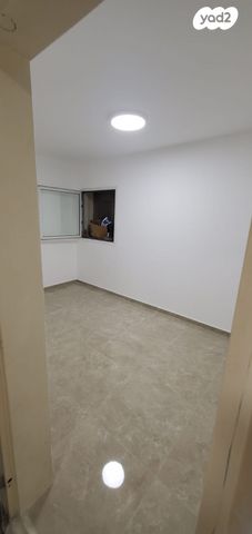 דירה, זרובבל 31, דקל, אפרת