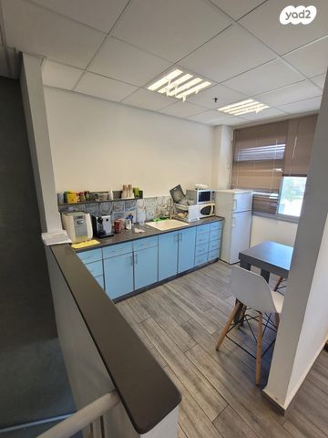 משרדים, הגנן 28, מרכז עינב, מודיעין מכבים רעות