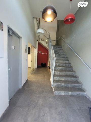 משרדים, הגנן 28, מרכז עינב, מודיעין מכבים רעות