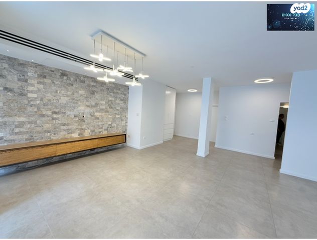 דירה, שדרות ח"ן 58, ב' / צפון מערב העיר, רחובות