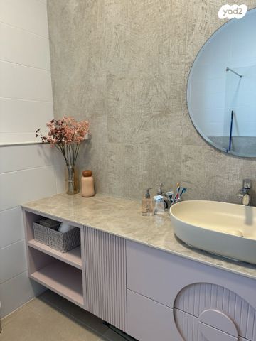 גג/ פנטהאוז, נהריה