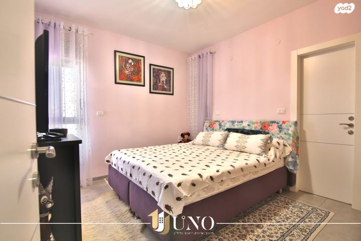 גג/ פנטהאוז, העצמאות 28, מרכז העיר, קרית אתא