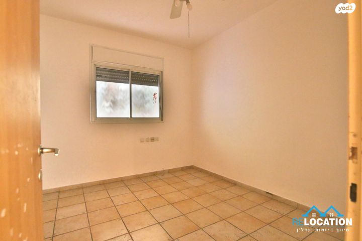 דירת גן, דייגו וולסקיז, גבעת טל, קרית אתא