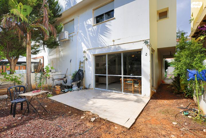 דו משפחתי, בנה ביתך, קדימה צורן