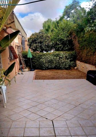 בית פרטי/ קוטג', אהוד בן גרא 24, העיר העתיקה, רמב"ם, דרום, באר שבע