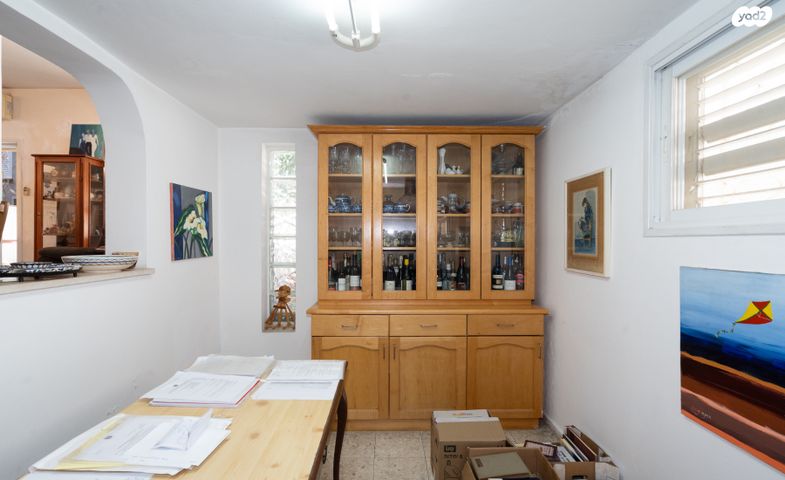 דו משפחתי, יהודה הנשיא, הרצליה הצעירה, הרצליה