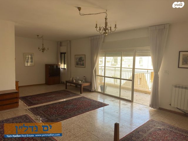 דירה, המעפילים, גבעת הורדים, רסקו, ירושלים