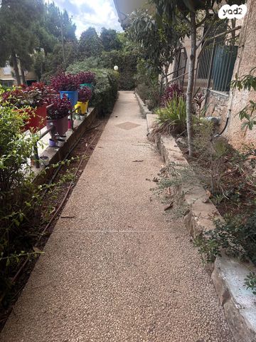 דירה, גבעת דאונס, אחוזה, חיפה