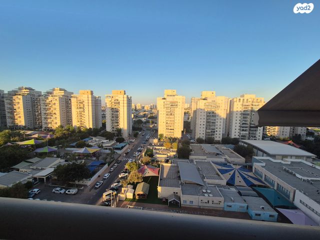 שדרות האלונים 