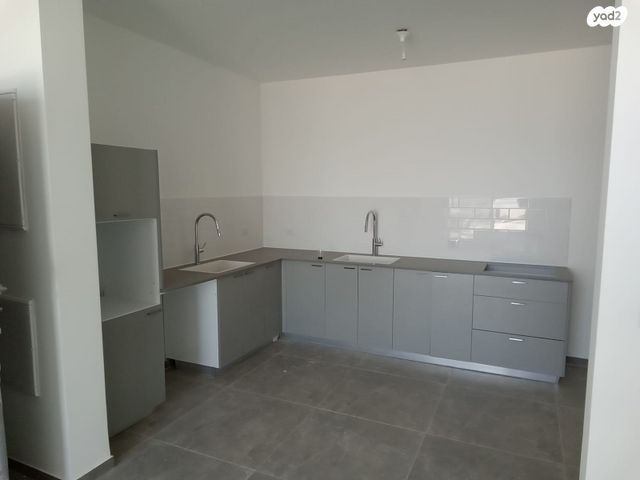 דירה, רכסים