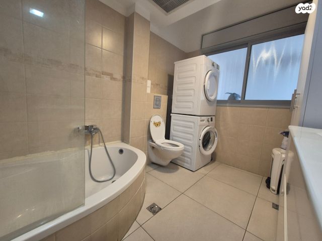 דירה, שדרות האלונים, פארק המושבה, באר יעקב