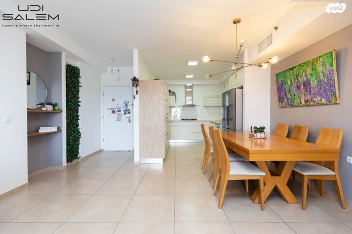 דירה, אלונים, קרית השרון, נתניה