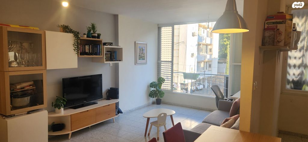 דירה, מאיר בעל הנס 25, מרום נווה, רמת יצחק, רמת גן