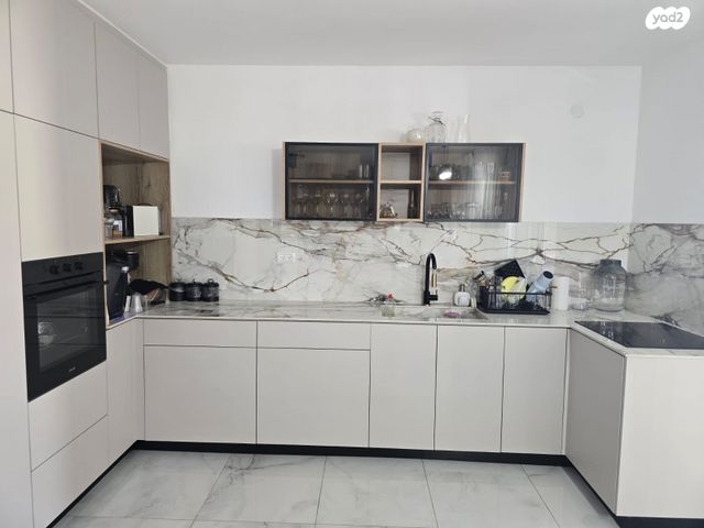 נווה זאב, נאות אילן