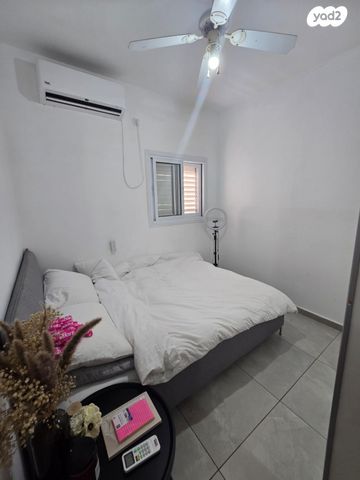 דירה, זמנהוף 17, לב העיר, בת ים