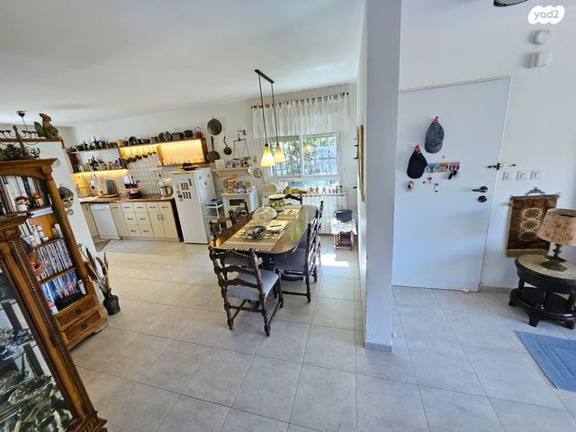 דו משפחתי, נטפים, צור הדסה