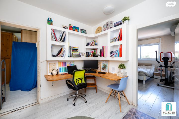 דו משפחתי, בנימינה גבעת עדה