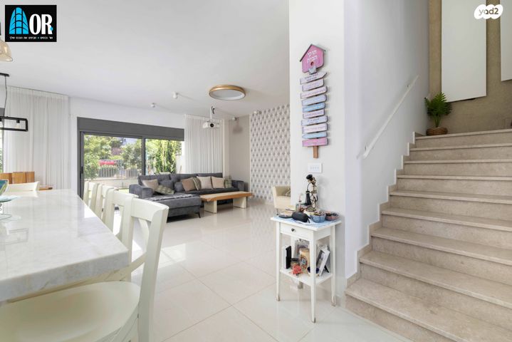 דו משפחתי, הגליל, אמירי גן, גדרה