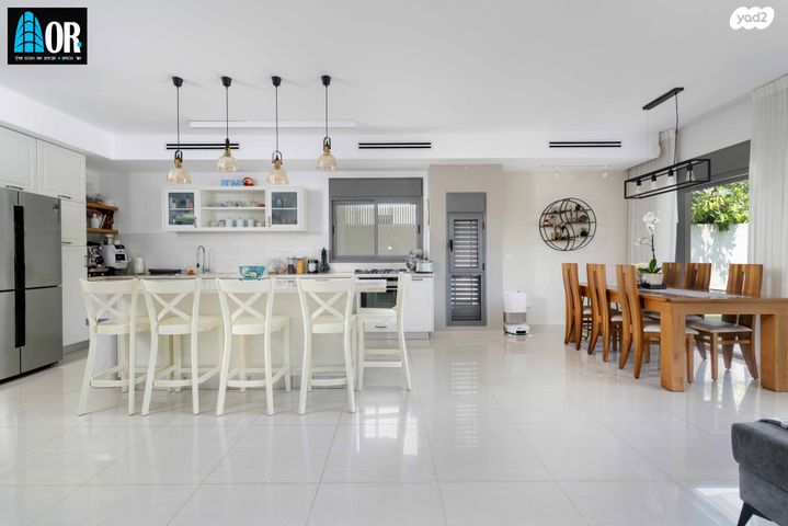 דו משפחתי, הגליל, אמירי גן, גדרה